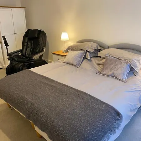 Chichester Luxury One Bed Apartment Exterior photo