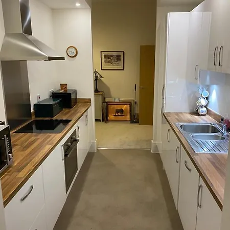 Chichester Luxury One Bed Apartment Exterior photo